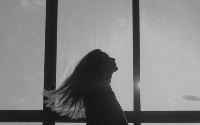 Ева Власова – Море (Remake)